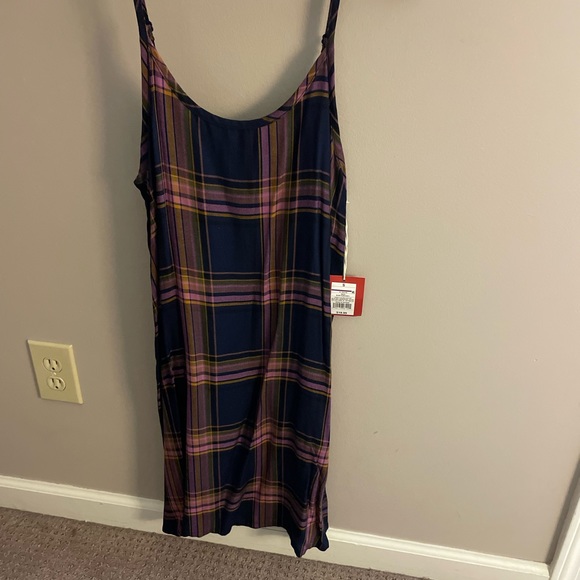 NWT dress - Picture 1 of 3